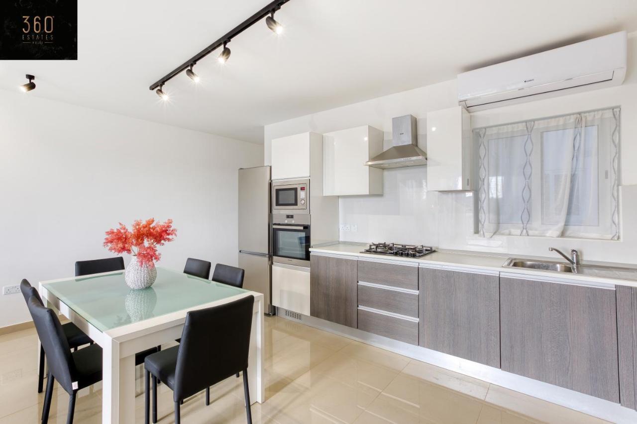 Stunning 3Br W/Country View Apartment In M'Scalak By 360 Estates Marsaskala Exterior foto