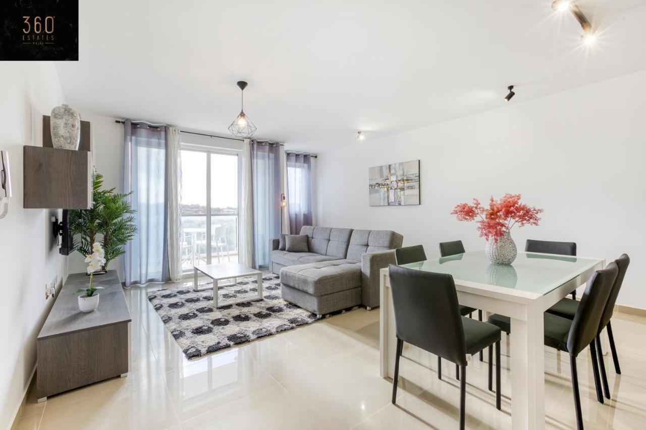 Stunning 3Br W/Country View Apartment In M'Scalak By 360 Estates Marsaskala Exterior foto