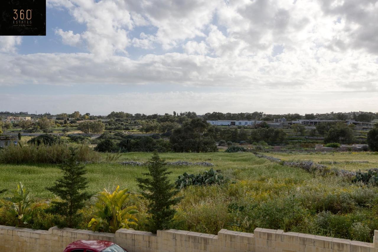 Stunning 3Br W/Country View Apartment In M'Scalak By 360 Estates Marsaskala Exterior foto